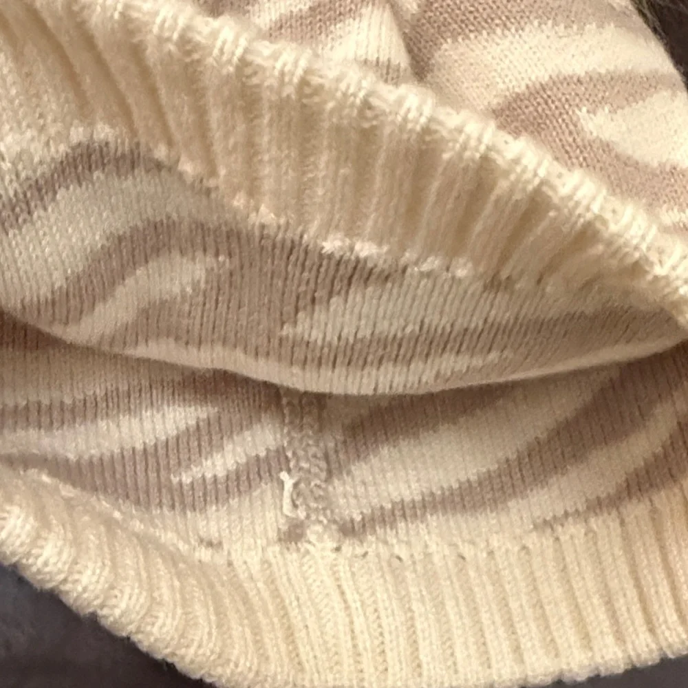 GAP charming beanie