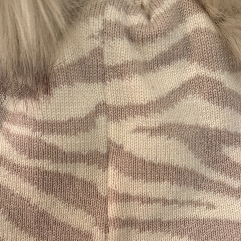 GAP charming beanie