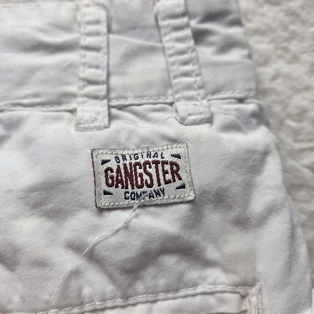 Gangster cargo shorts