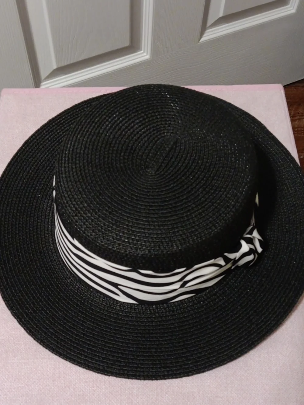 Black Straw Sun Hat with Zebra Band