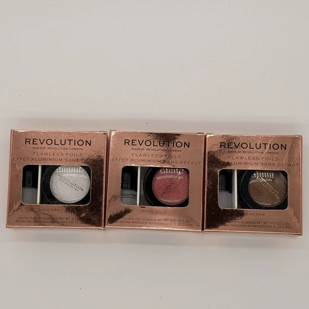 Eyeshadow revolution makeup