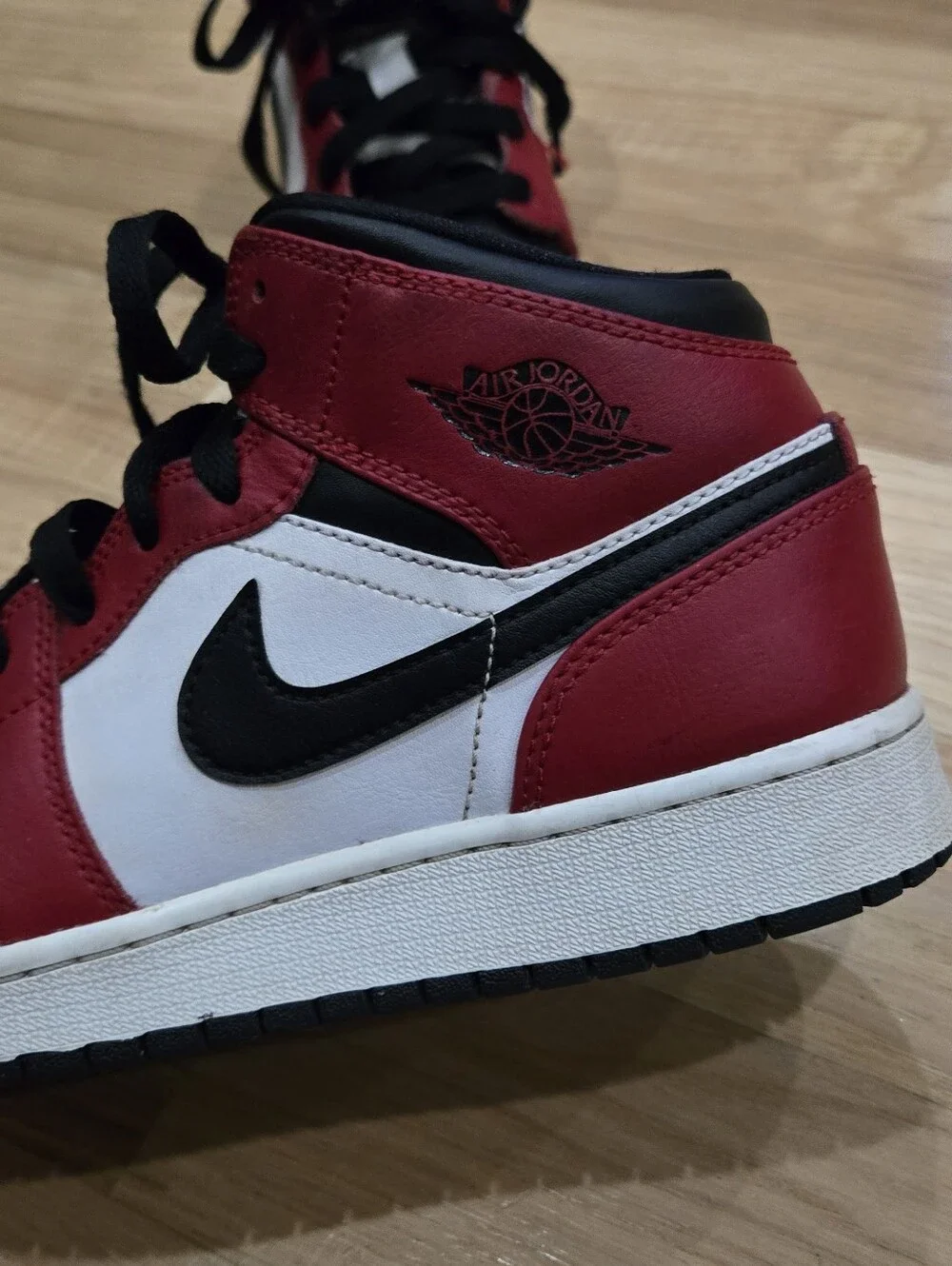 Jordan pairs red