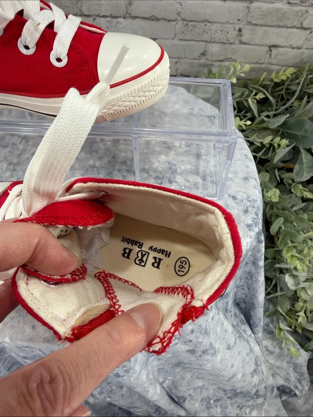 Ren Ben retail sneakers