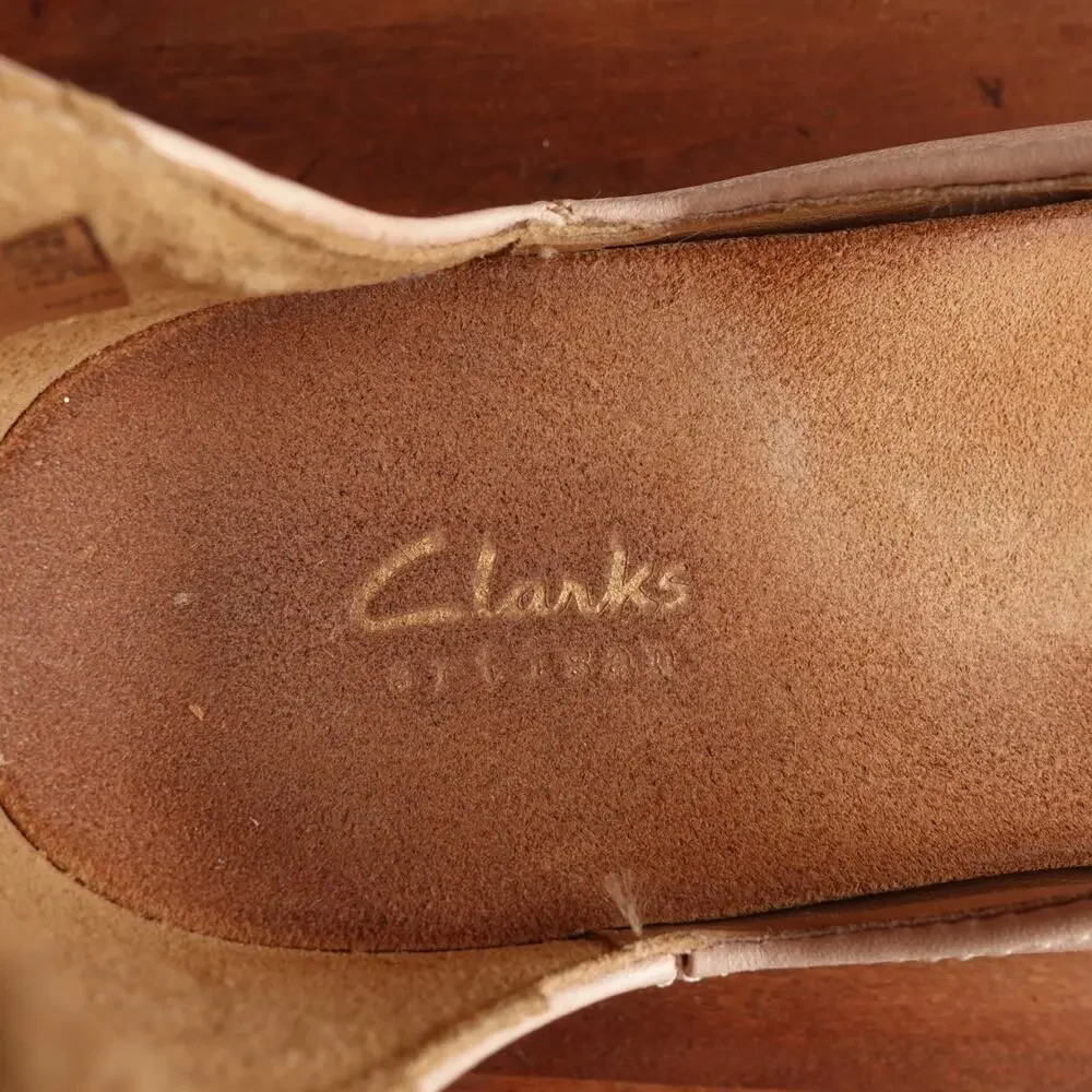 Clarks wear receive
