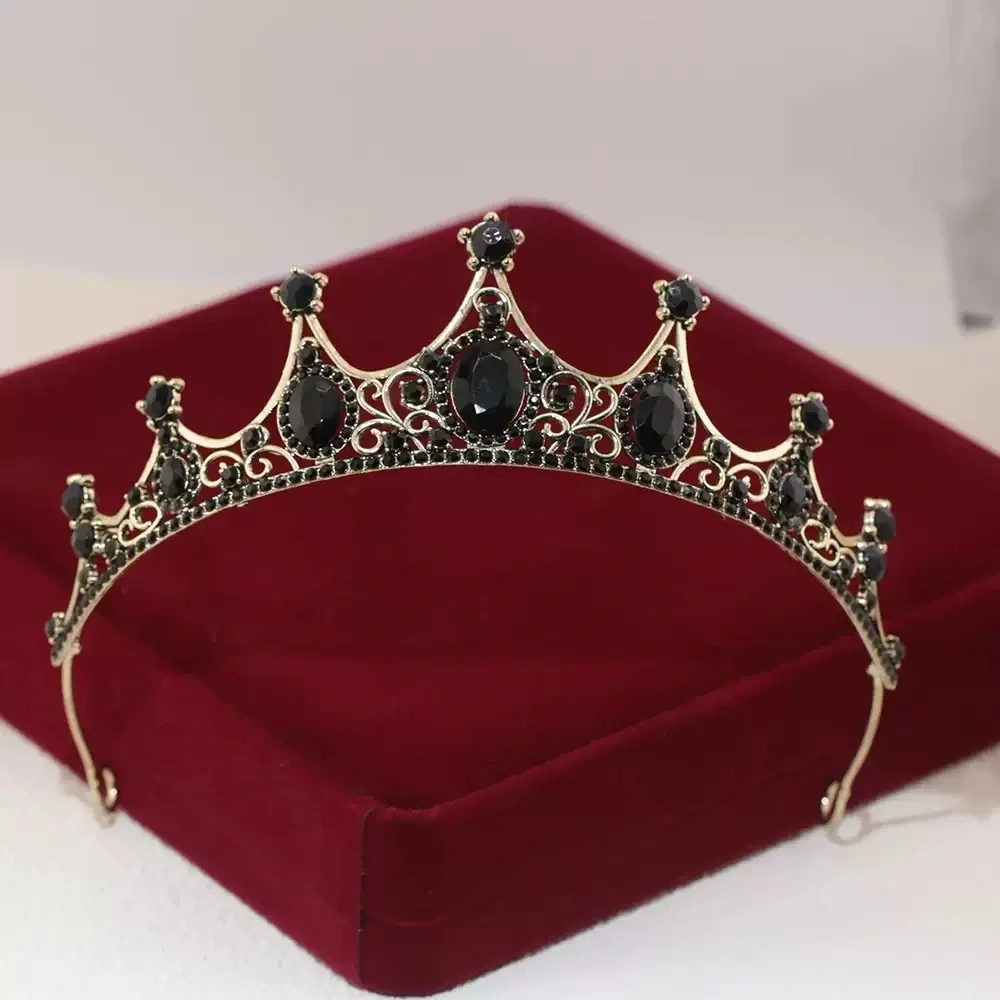 Elegant Black and Gold Tiara