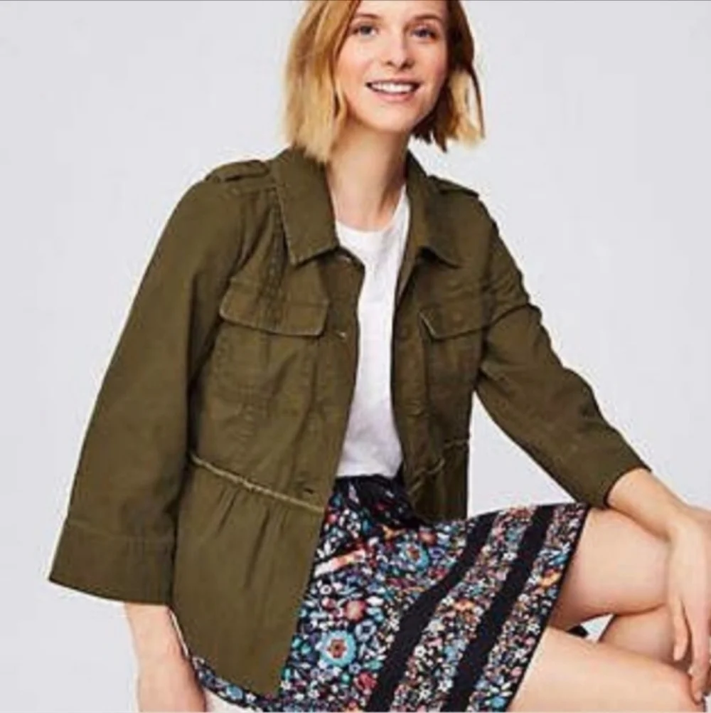 LOFT Peplum Army Green Fall Layering Jacket Women's Small S 100% Cotton Cute EUC