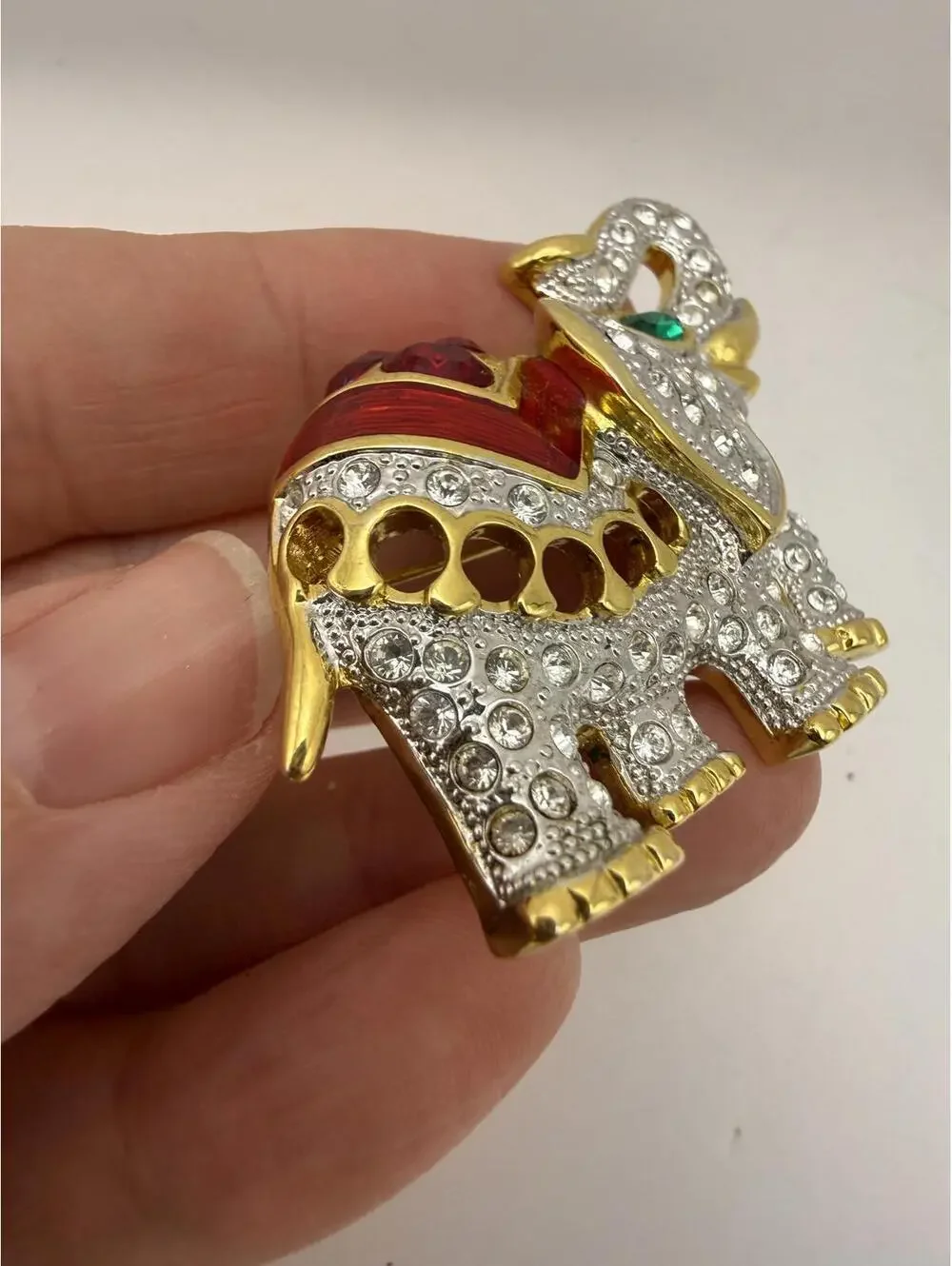 N/A charming vintage