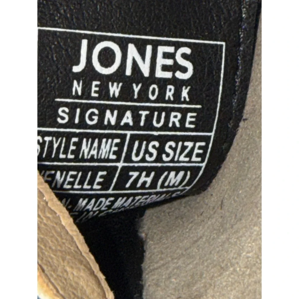 Jones New York strap are pairing