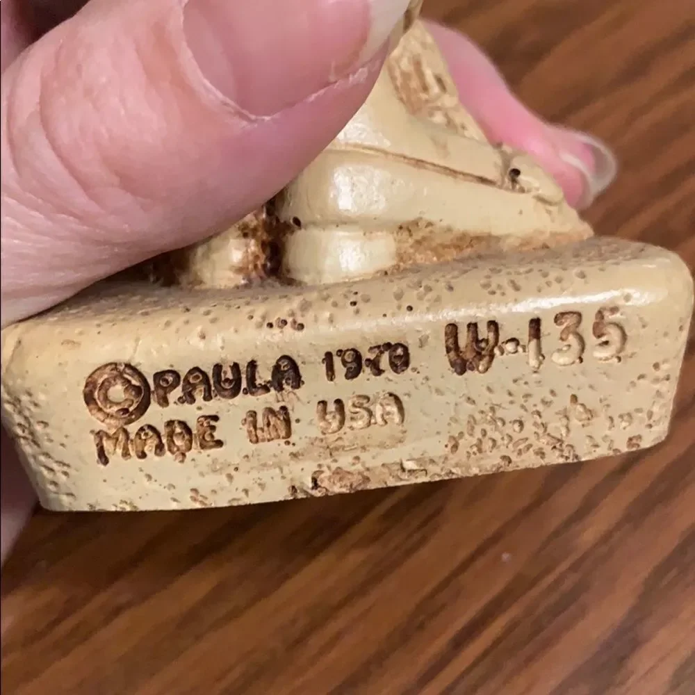 Vintage small greatest 2”