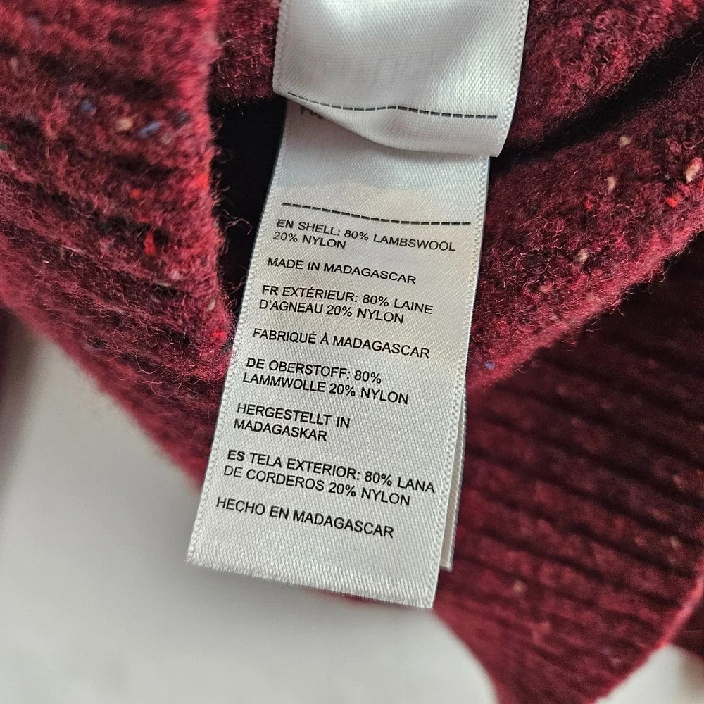 UNTUCKit tight knit