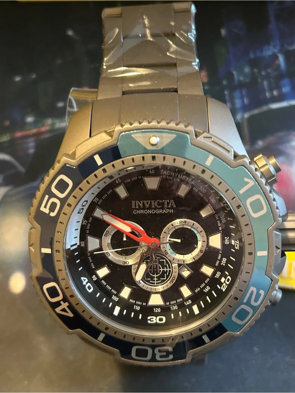 Invicta sporty massive