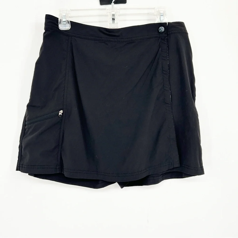 LL Bean Black Women's‎ Athletic Hiking Athleisure Skort Size 10