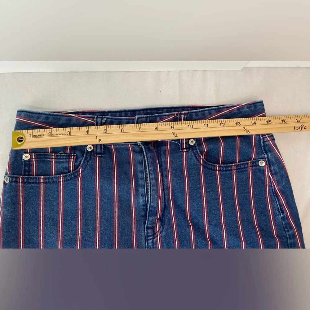 American Eagle Outfitters chic mini