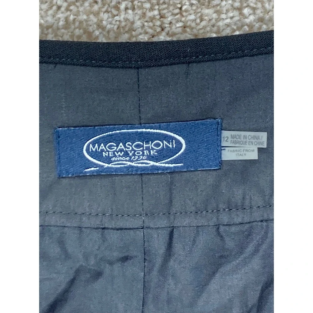 Magaschoni this item