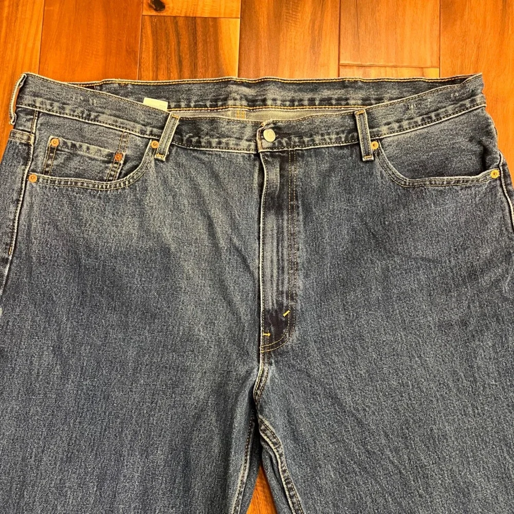 Levis levi 550