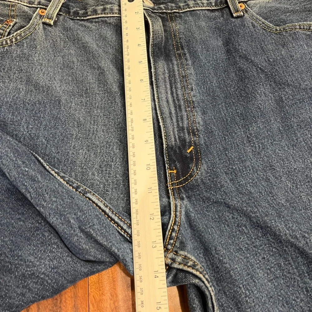 Levis levi 550