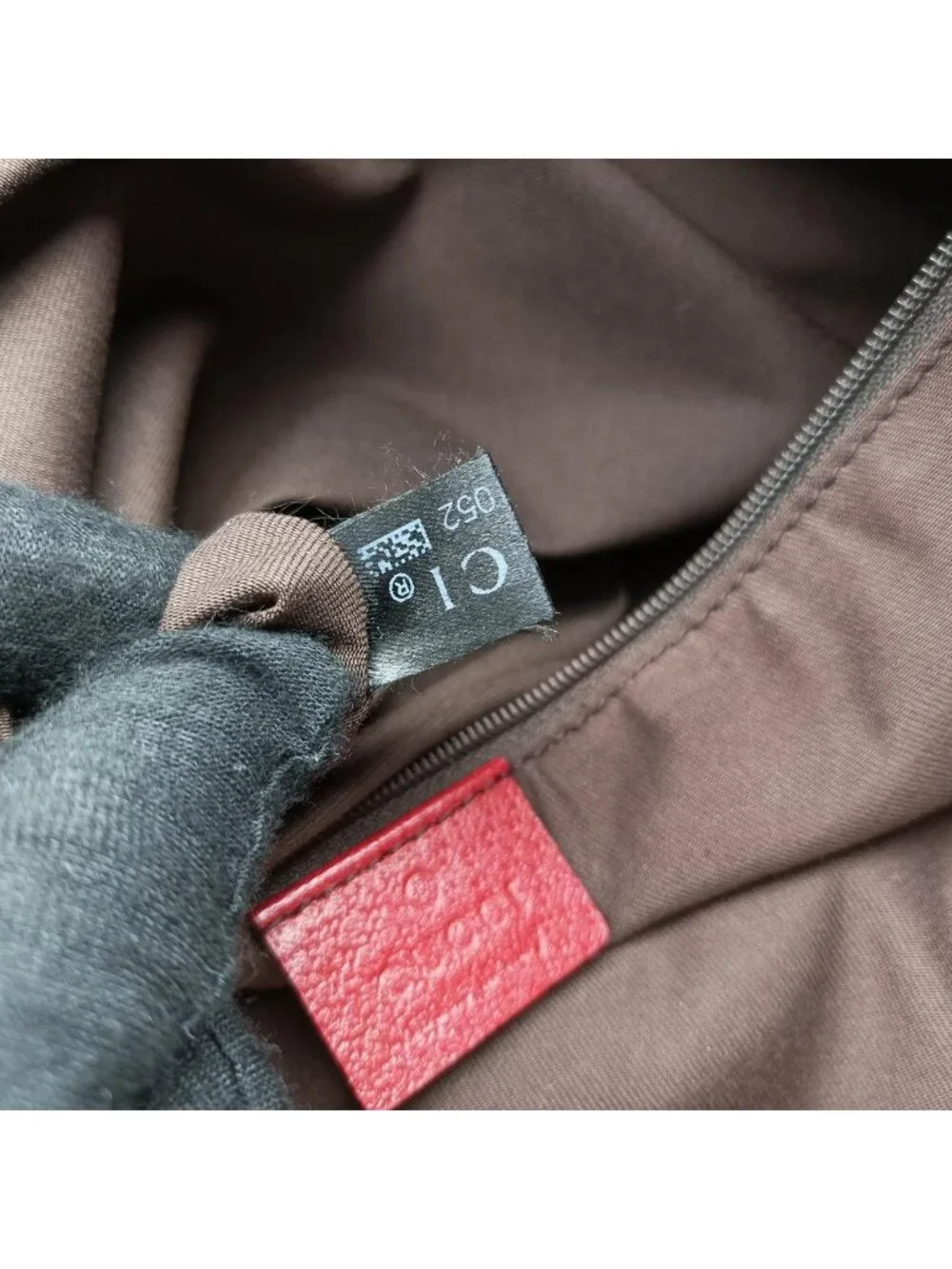 Gucci are description free