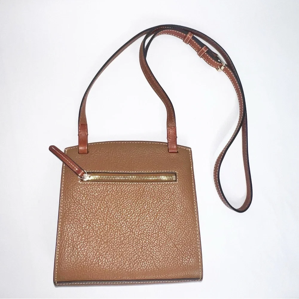Dooney & Bourke excellent dooney
