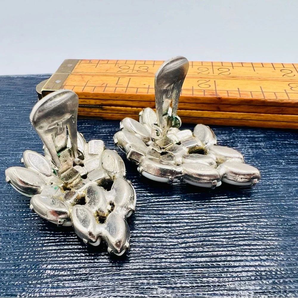 Vintage silver white