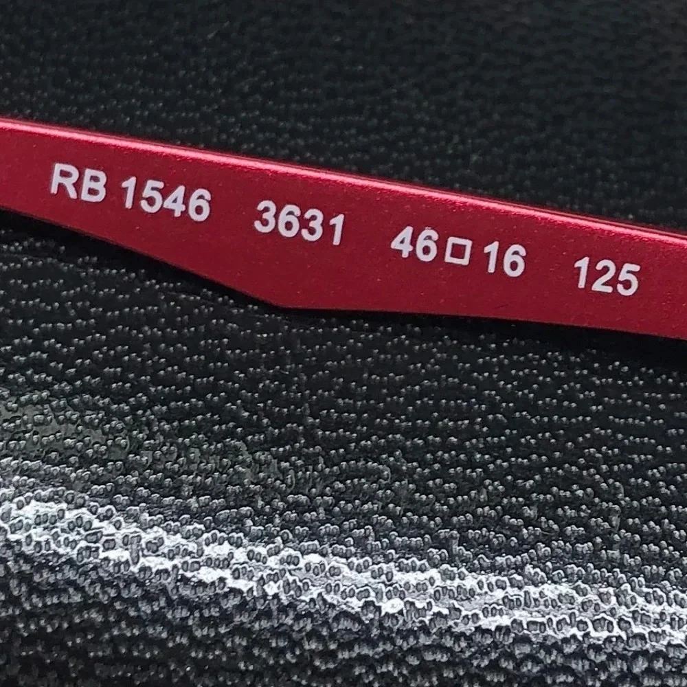 Ray-Ban gray material
