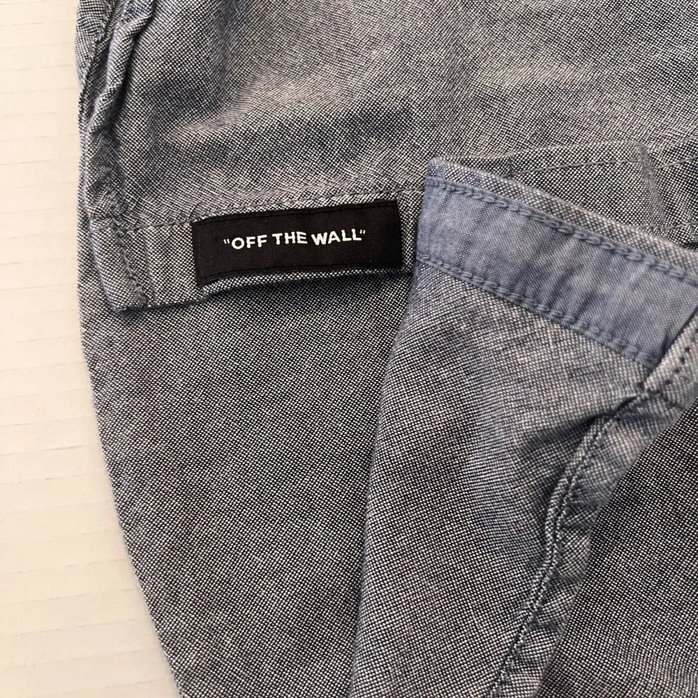 Vans toddler button