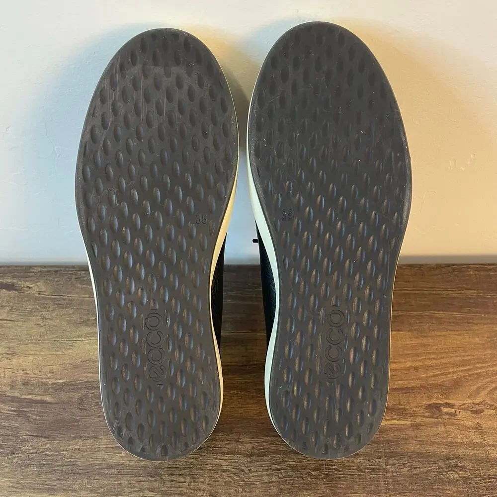 Ecco durable flaws high