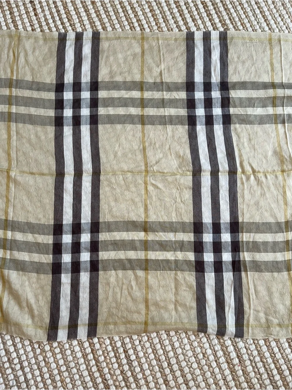 Burberry lovely repair