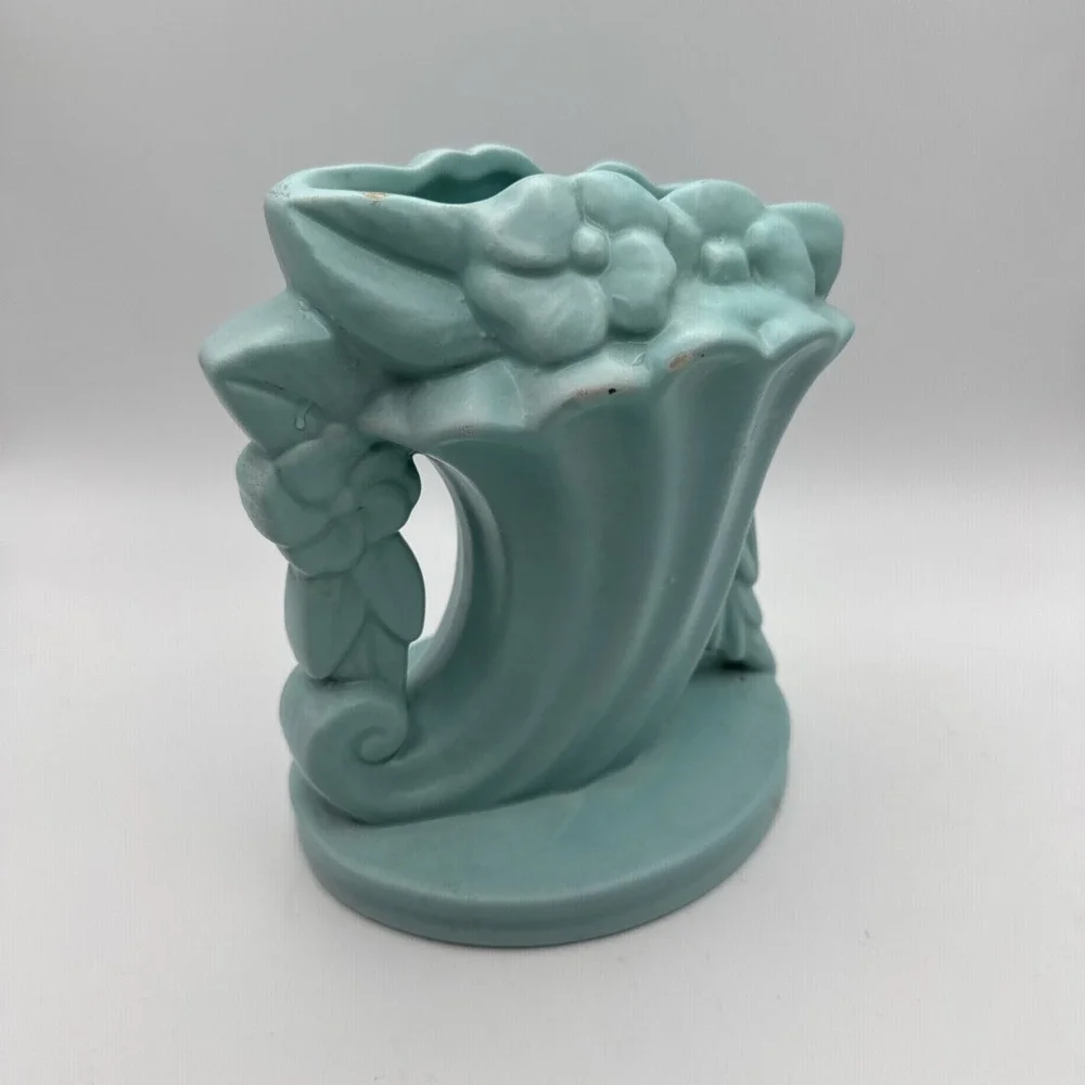 Haeger gorgeous turquoise