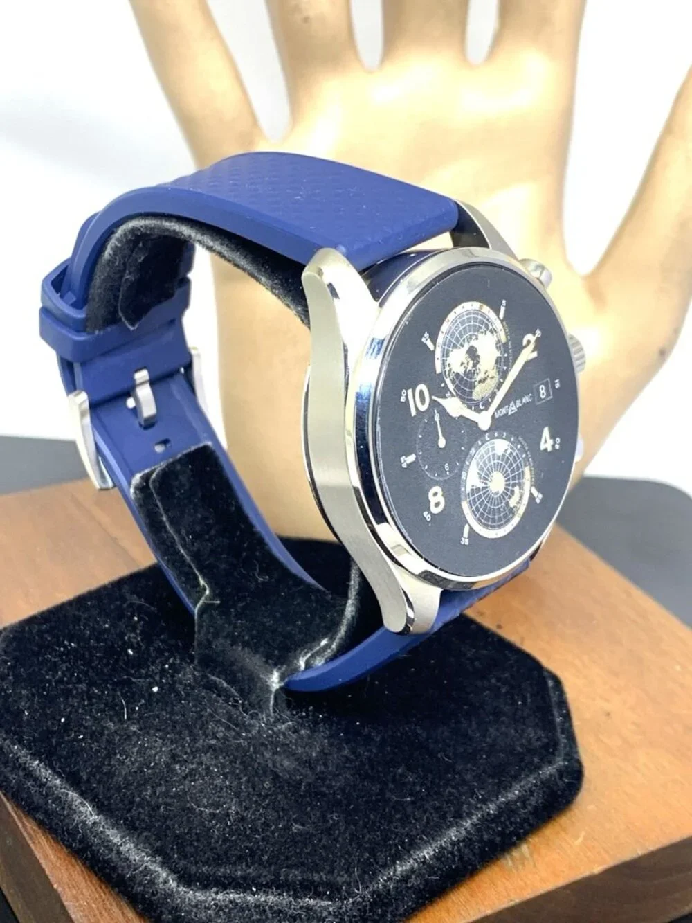 Montblanc 129268 out leather