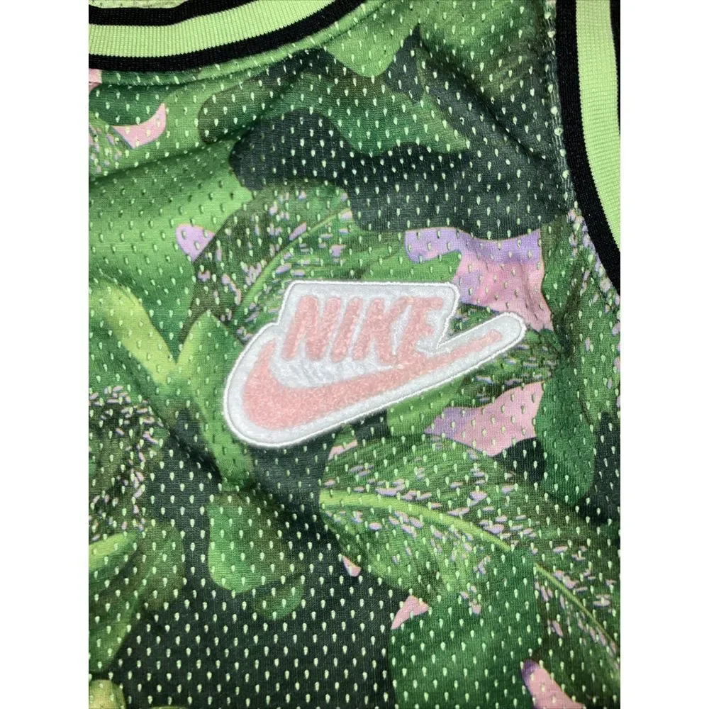 Nike leaf basketball
