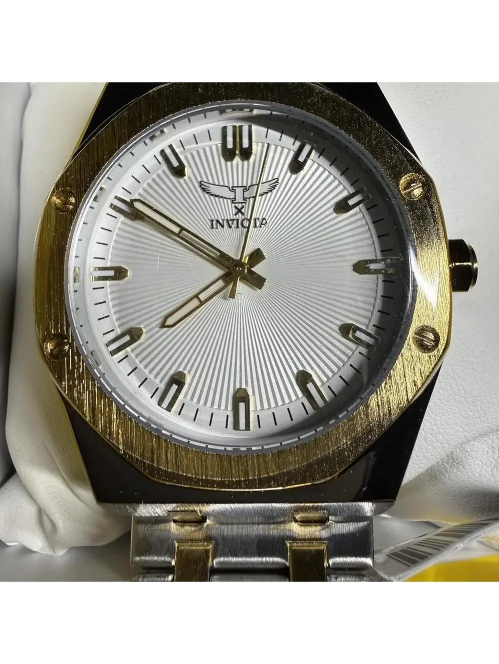 Invicta sophisticated ensuring complement
