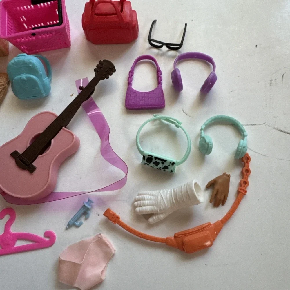 Barbie shown flower