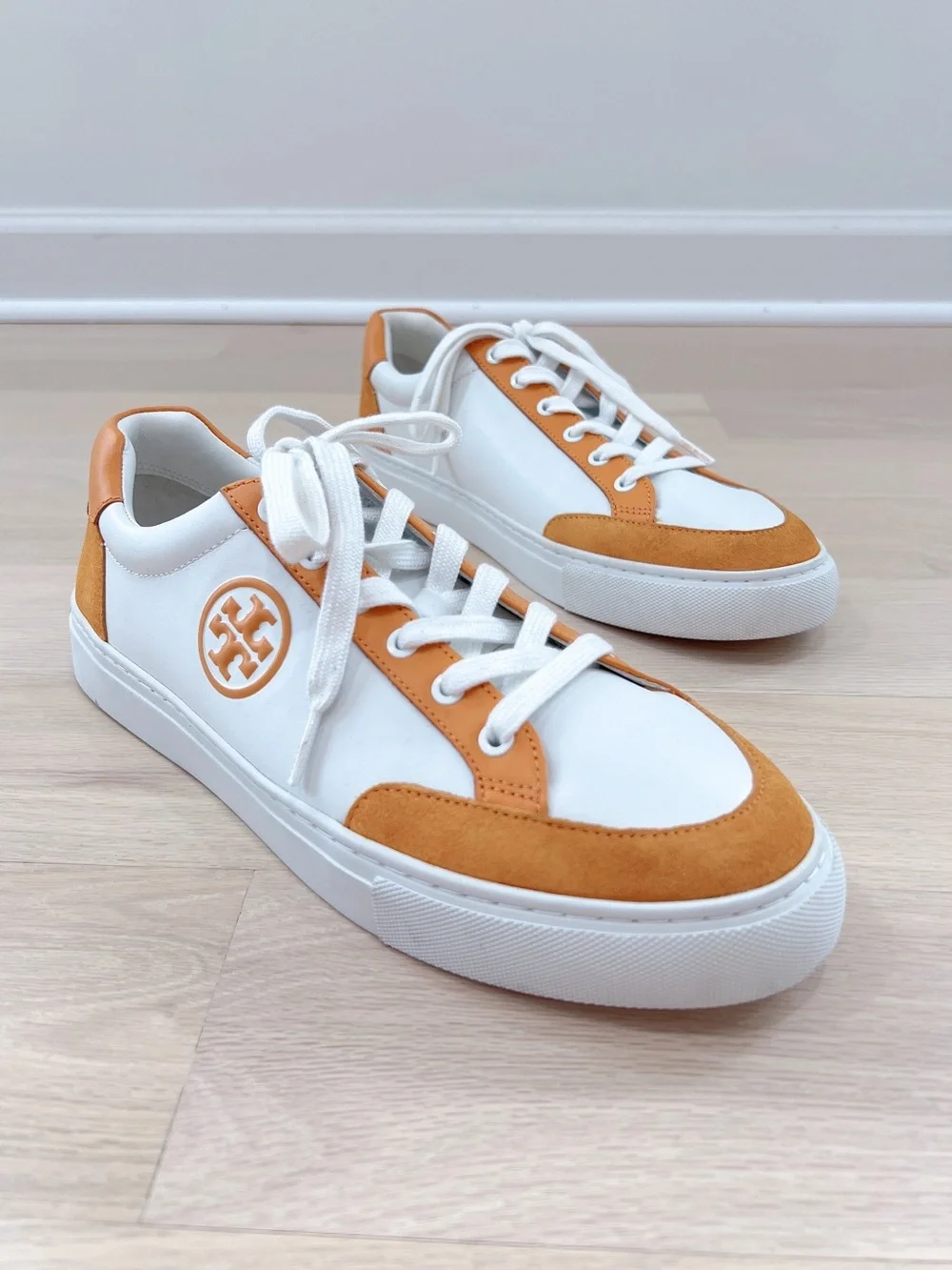 Tory Burch msrp $228