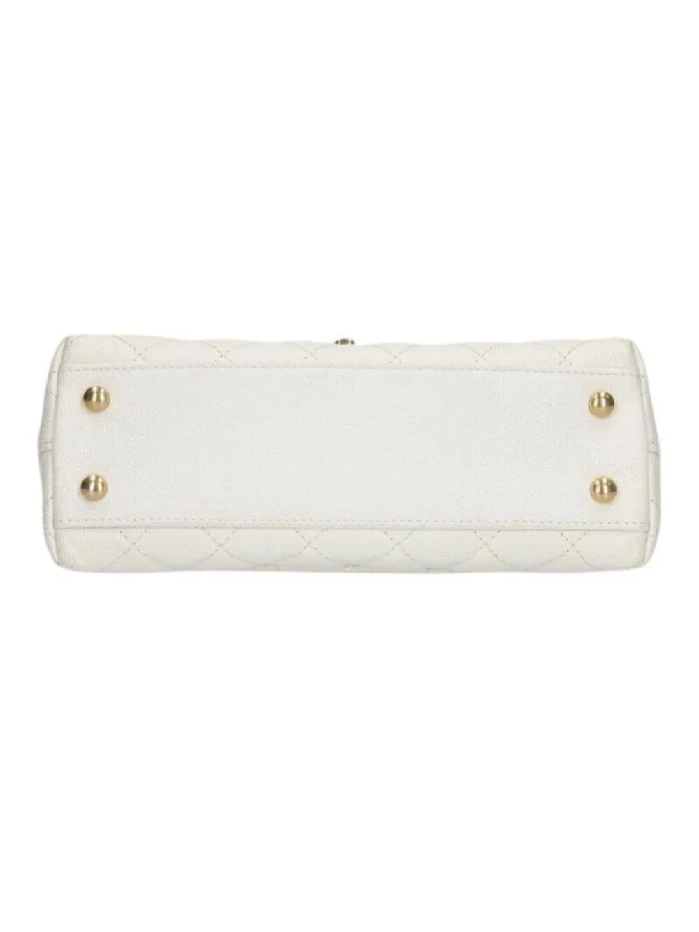 CHANEL exterior reluxe