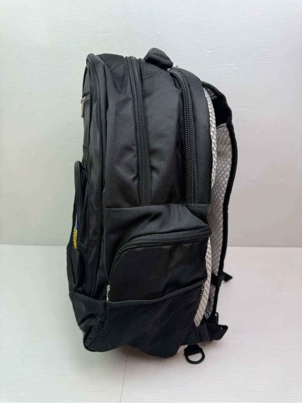 Mojo Licensing l704 padded unisex