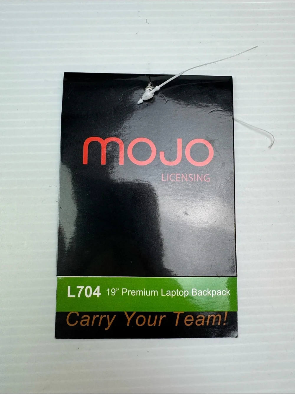 Mojo Licensing commuter sports nwt