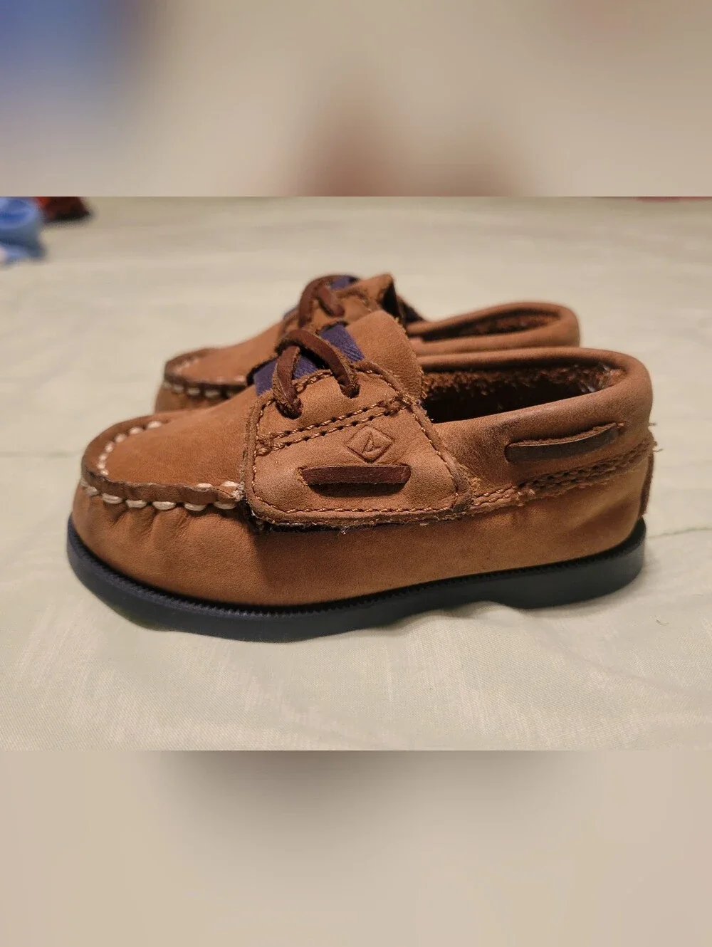 Sperry stylish shoes off