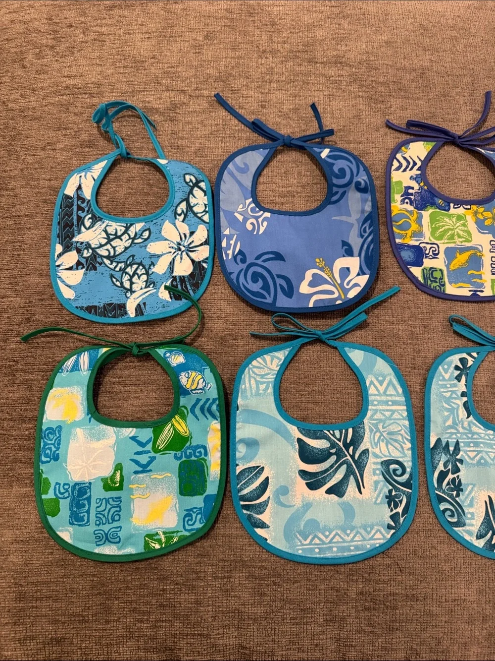 HAWAIIAN blue nwot below