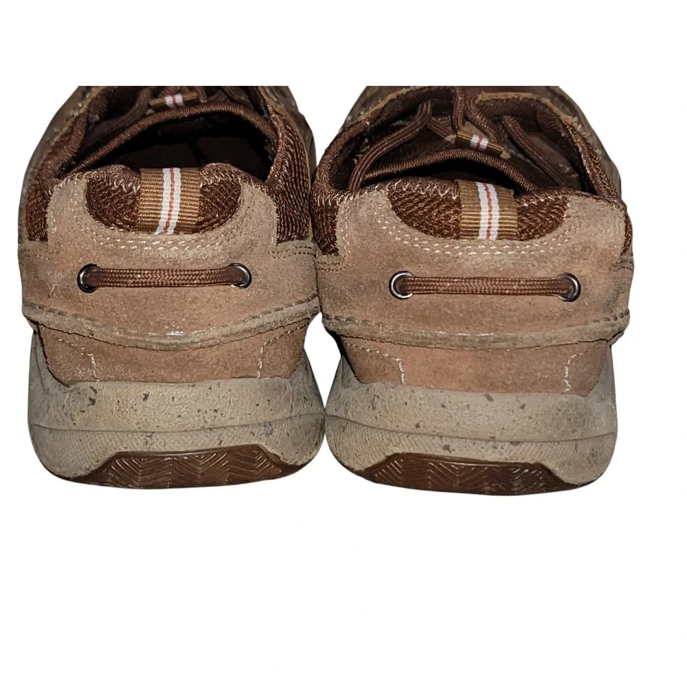 Clarks 1825 nice include