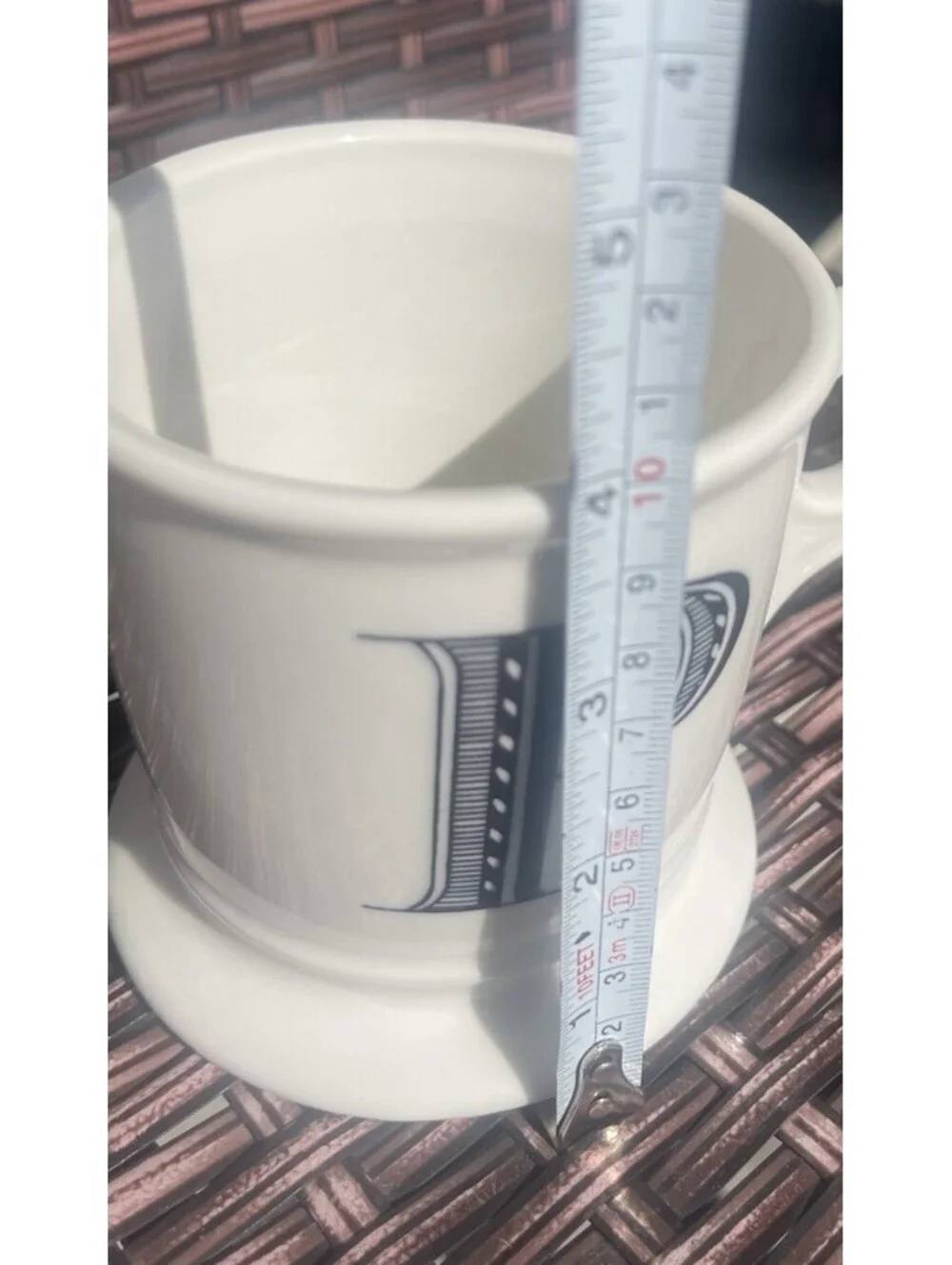 Anthropologie device items