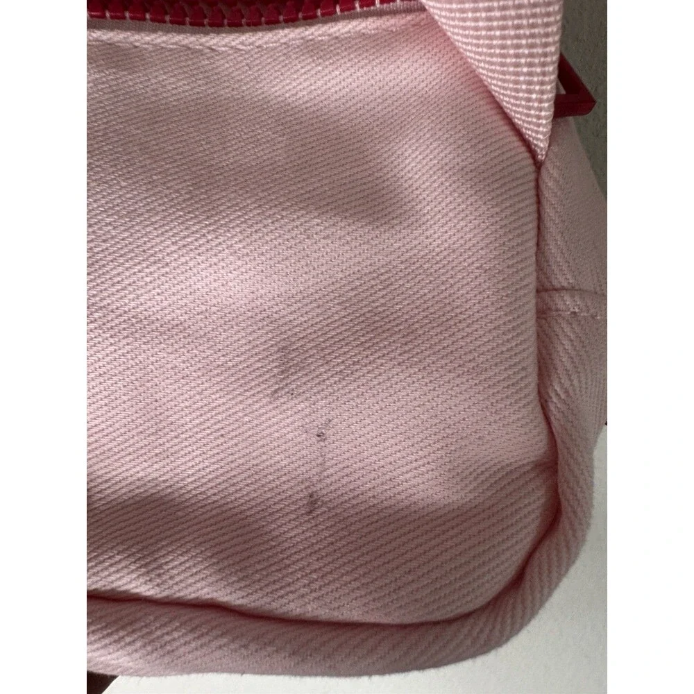 Makeup Forever case pockets makeup