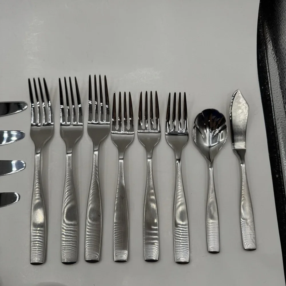 Mikasa serving 17 replacement