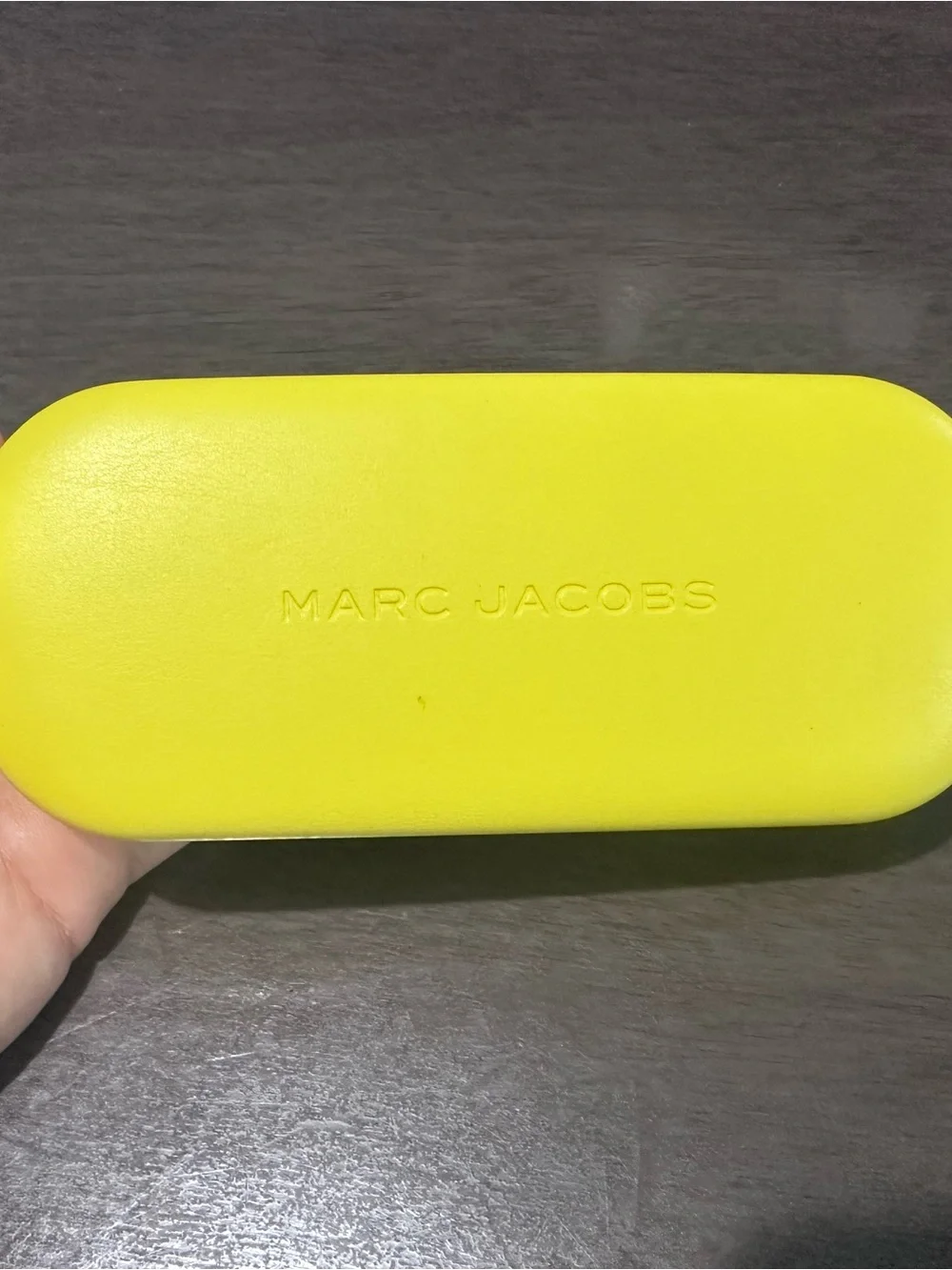 Marc Jacobs curved smoke