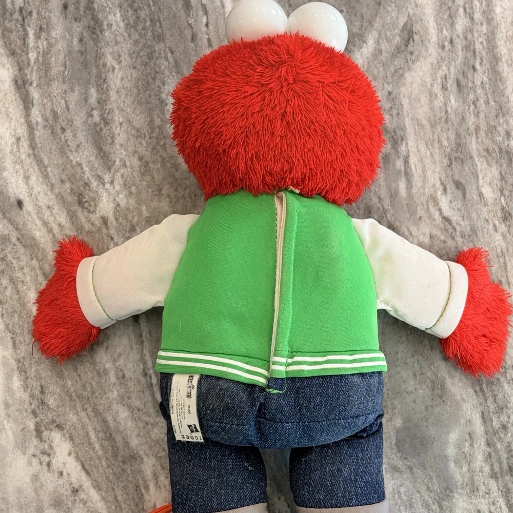 Hasbro elmo ready
