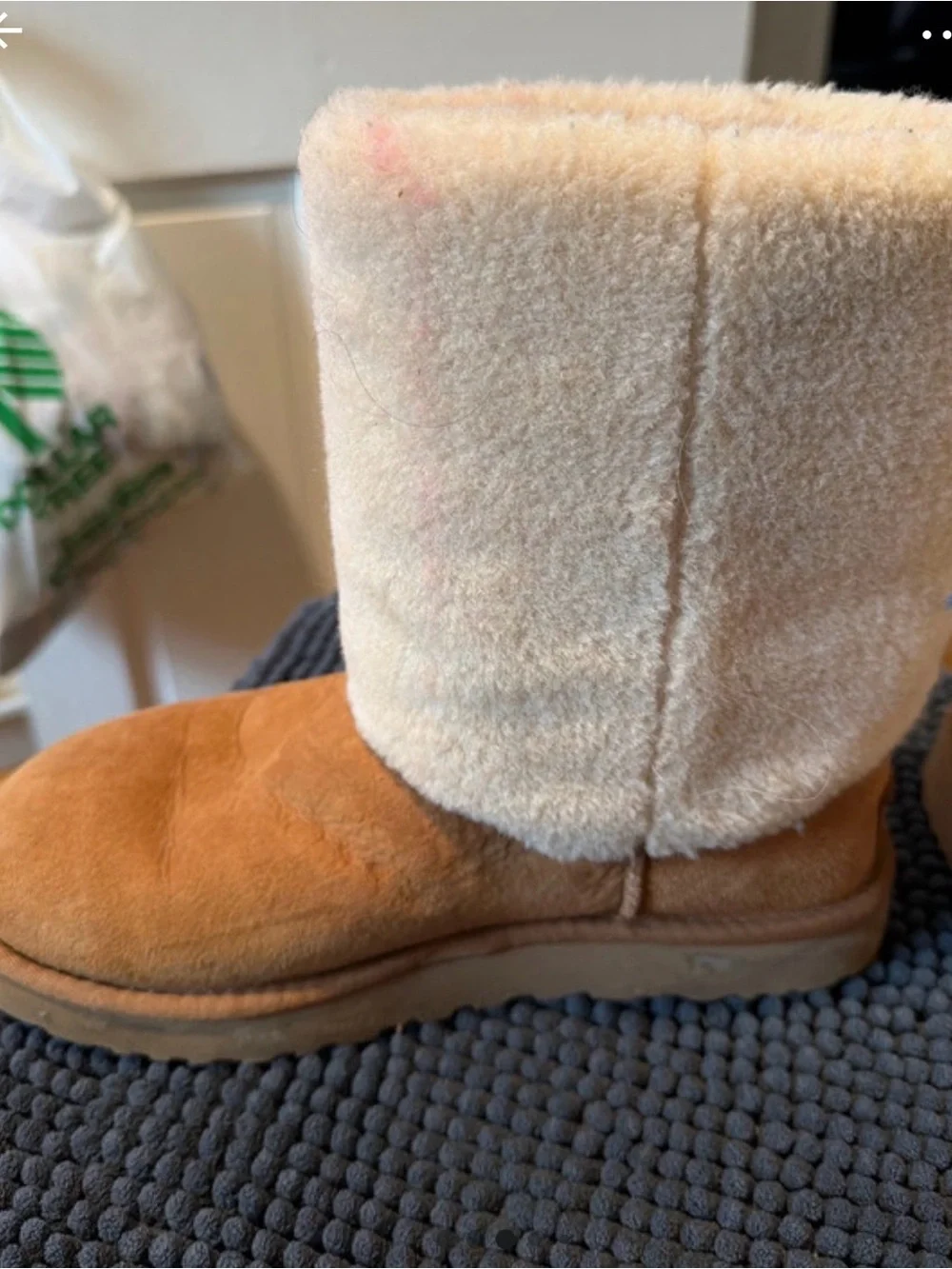 UGG design lining