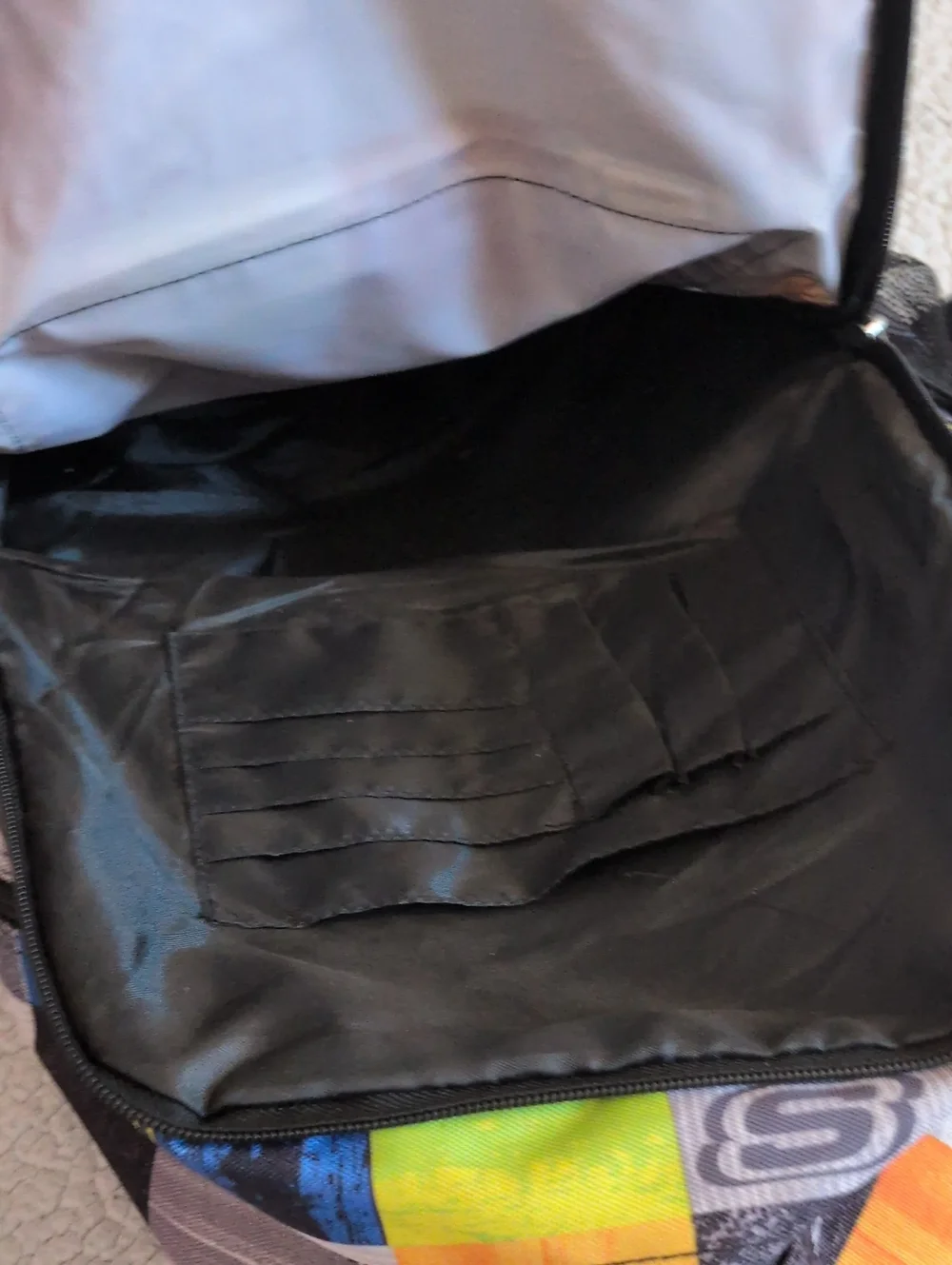 Skechers good used