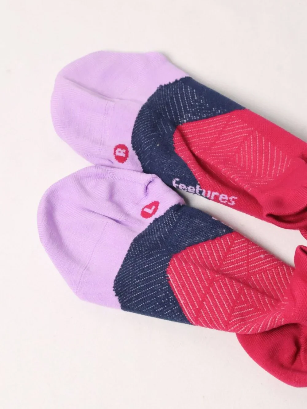 Feetures size brand by