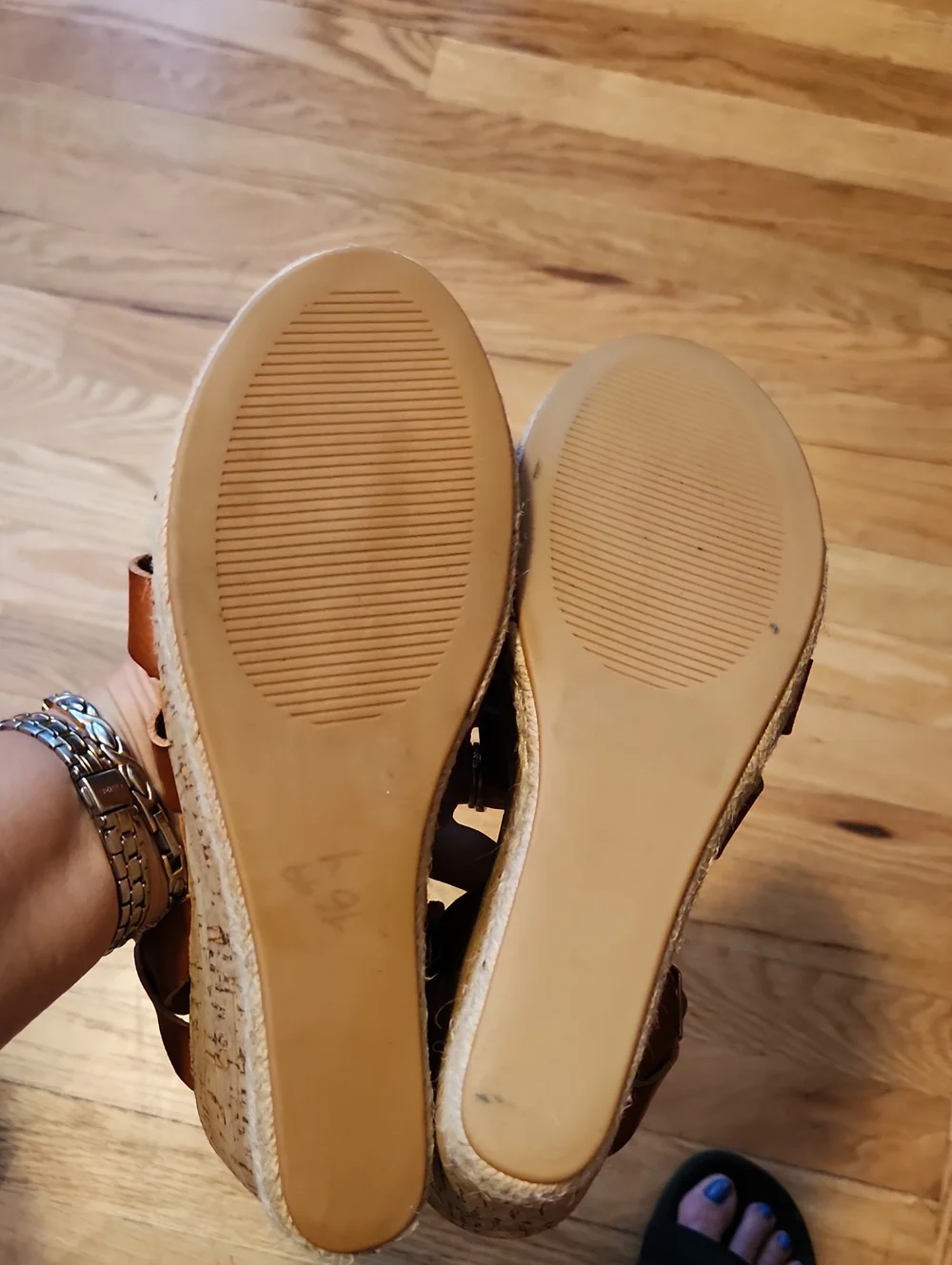 Madden Girl versatile looked measurements