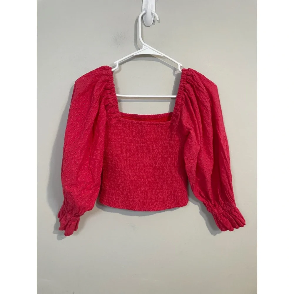 Anthropologie red puff