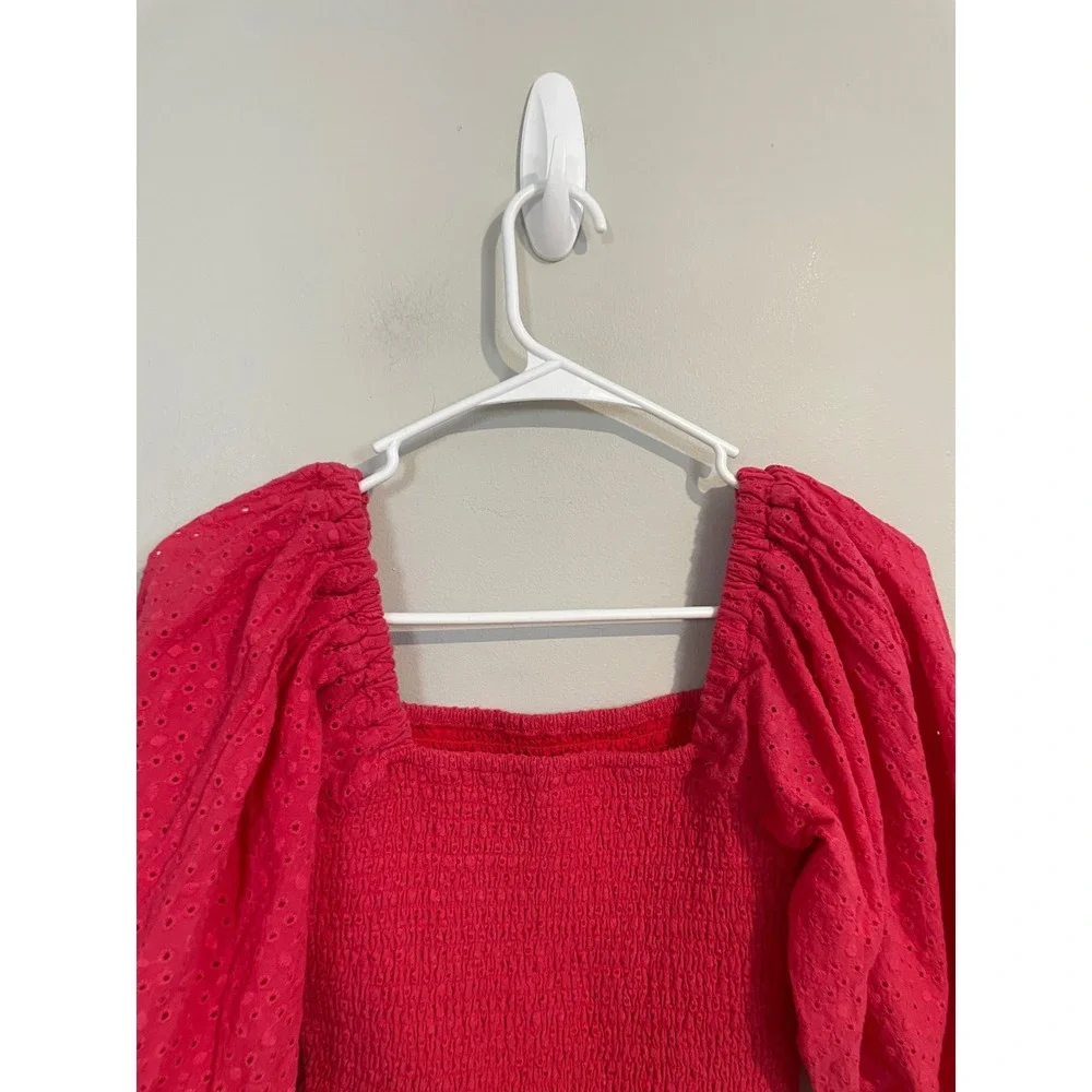 Anthropologie red puff